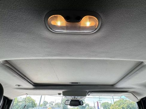 Used 2006 HUMMER H2 image 26