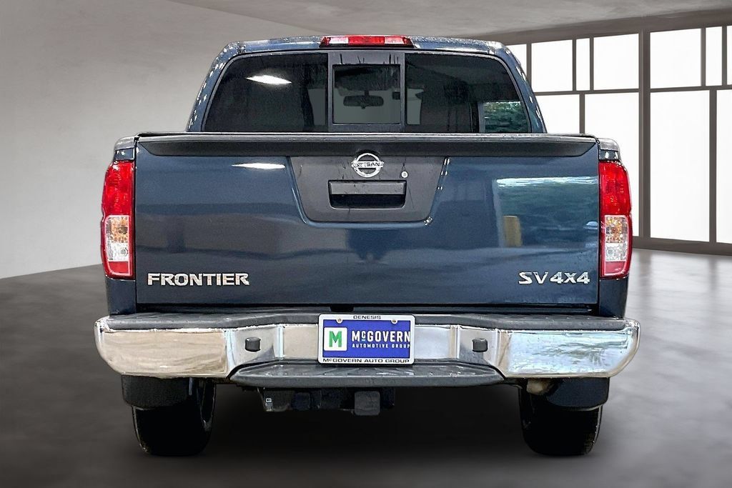 Used 2018 Nissan Frontier SV AWD/4WD image 6
