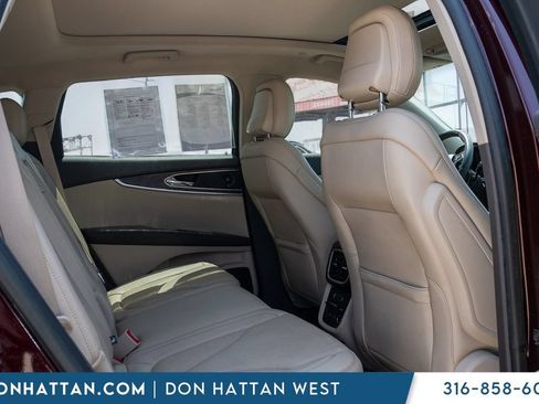 Used 2020 Lincoln Nautilus Reserve AWD/4WD image 19