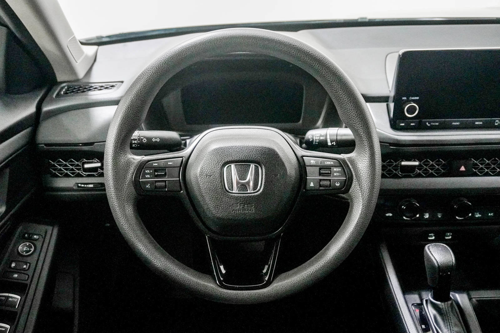 Used 2023 Honda Accord EX image 22