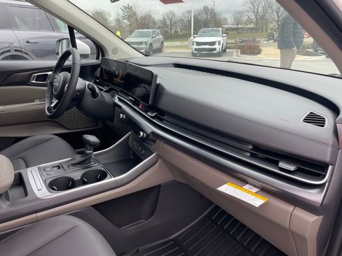 New 2026 Kia Carnival LXS image 31