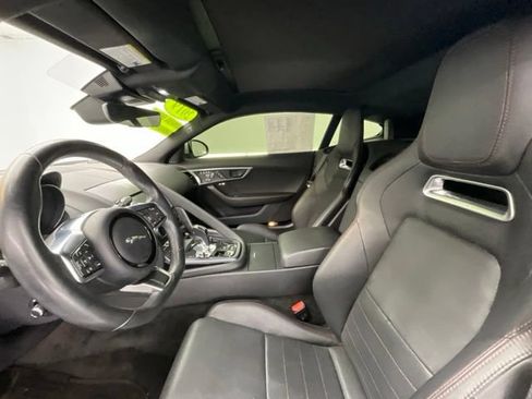 Used 2019 Jaguar F-TYPE Coupe RWD image 13