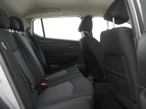 Used 2025 Nissan Leaf SV Plus FWD image 12