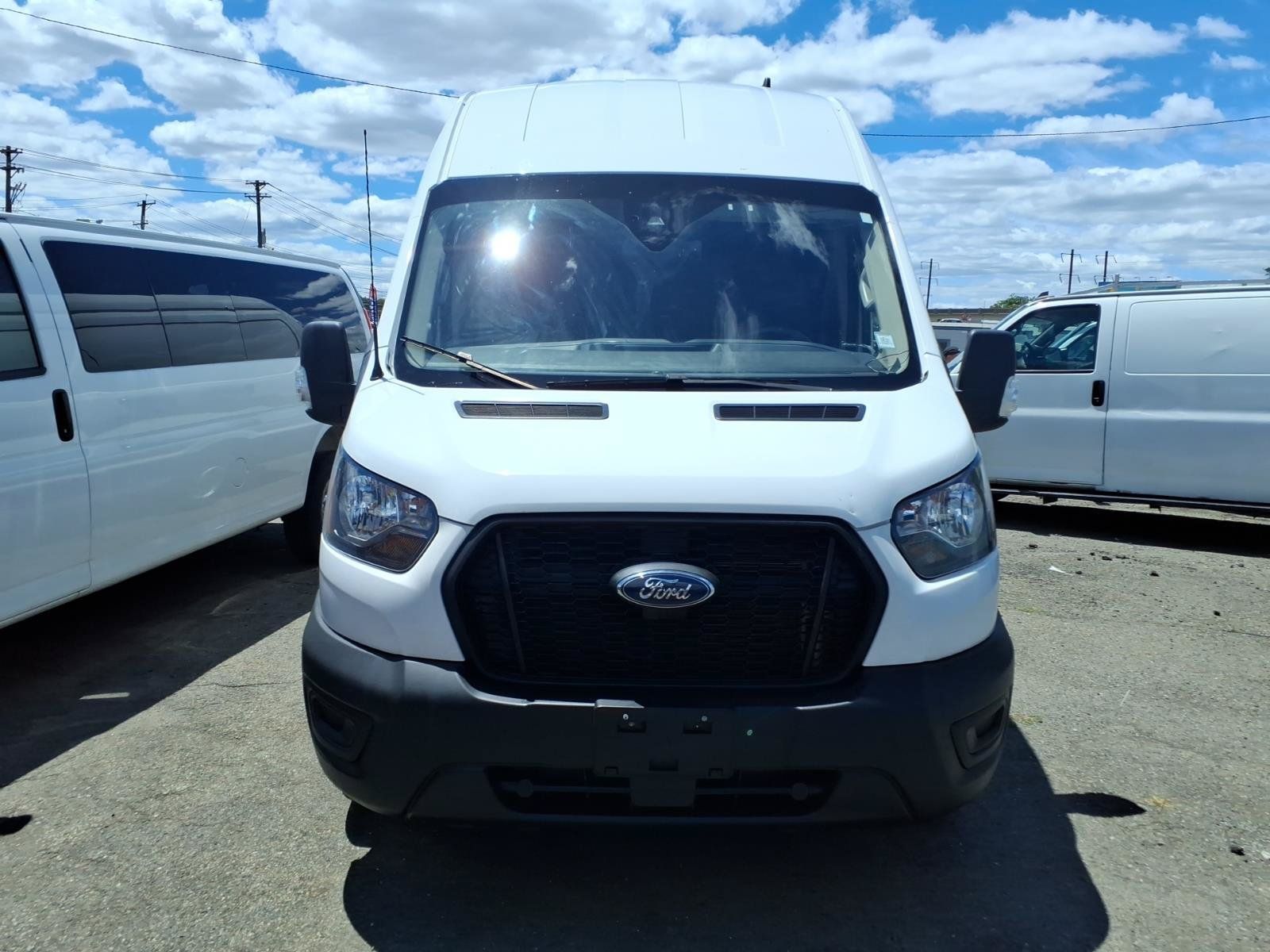 Used 2021 Ford Transit 350 148 High Roof Extended w/ Load Area Protection Package RWD image 2