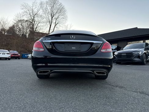Used 2018 Mercedes-Benz C 300 Sedan image 15