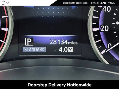 Used 2017 INFINITI Q50 3.0t Premium RWD image 33