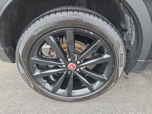 Used 2019 Jaguar E-PACE R-Dynamic SE image 18