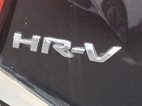 Used 2019 Honda HR-V Sport image 28