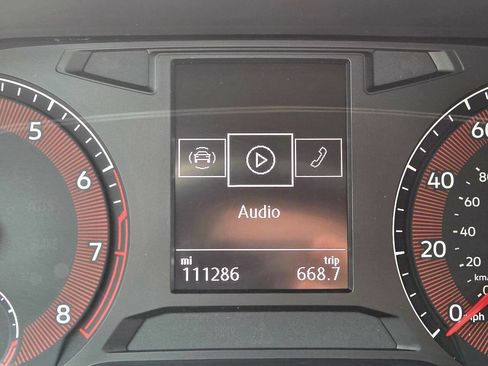 Used 2019 Volkswagen Jetta S w/ Driver Assistance Package FWD image 40