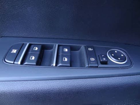 Used 2022 Kia Forte LXS image 14