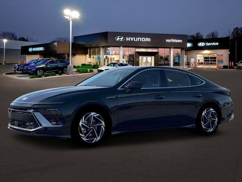 New 2026 Hyundai Sonata SEL image 2