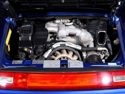 Used 1998 Porsche 911 Carrera 4S AWD/4WD image 26