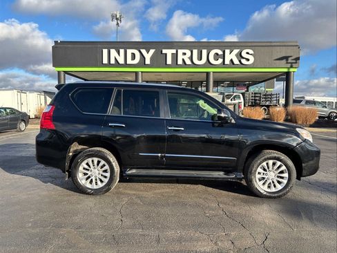 Used 2013 Lexus GX 460 image 1