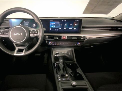 Used 2025 Kia K5 LXS FWD image 15