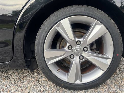 Used 2013 Acura ILX w/ Premium Package image 9
