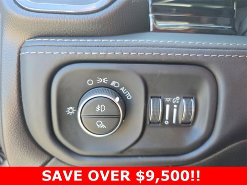 New 2025 RAM 2500 Limited image 26