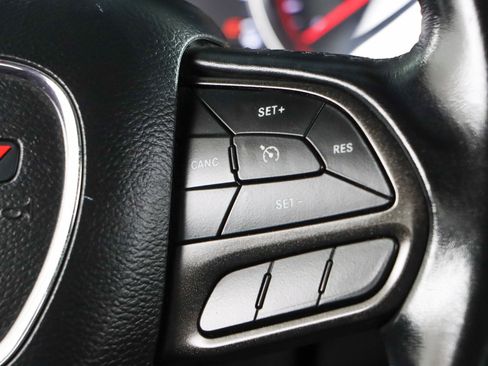 Used 2022 Dodge Charger SXT image 14