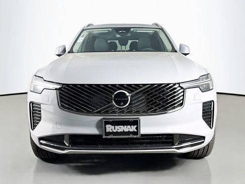 New 2026 Volvo XC90 B6 Plus w/ Protection Package AWD/4WD image 2