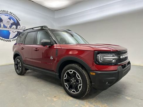 Used 2025 Ford Bronco Sport Outer Banks w/ Outer Banks Tech Package+ AWD/4WD image 11