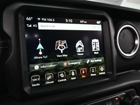 Used 2023 Jeep Wrangler Unlimited Sahara w/ Cold Weather Group image 32