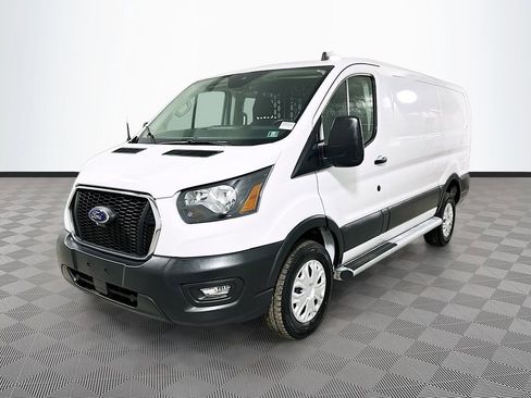 Used 2025 Ford Transit 250 Low Roof w/ Exterior Upgrade Package RWD image 3