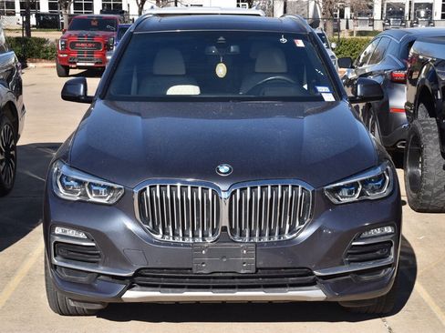 Used 2019 BMW X5 xDrive40i w/ Executive Package image 3