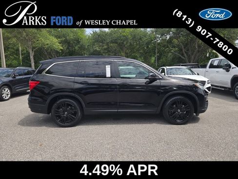 Used 2021 Honda Pilot Special Edition image 3