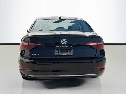 Used 2020 Volkswagen Jetta S w/ Driver Assistance Package FWD image 4