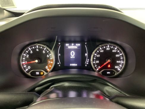 Used 2018 Jeep Renegade Latitude image 34