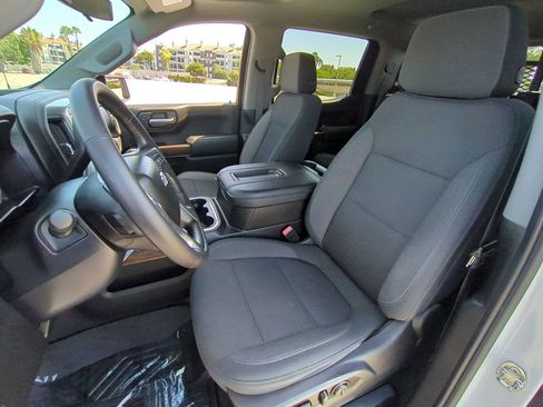 Used 2020 Chevrolet Silverado 1500 LT Trail Boss AWD/4WD image 23