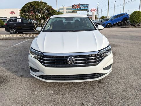 Used 2019 Volkswagen Jetta S w/ Driver Assistance Package image 9