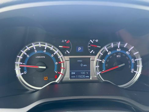 Used 2019 Toyota 4Runner SR5 Premium AWD/4WD image 20