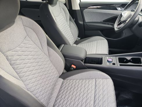 New 2026 Volkswagen Tiguan S image 27