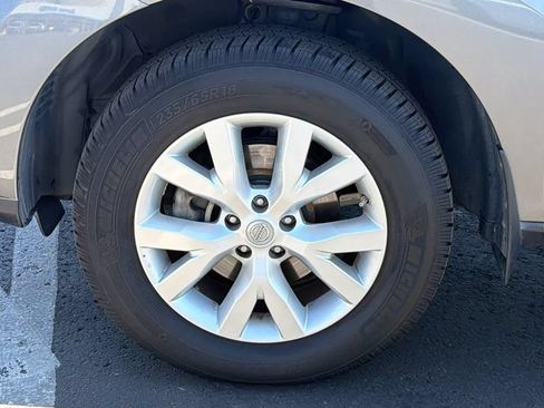 Used 2014 Nissan Murano S FWD image 9