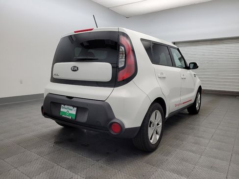 Used 2016 Kia Soul image 9