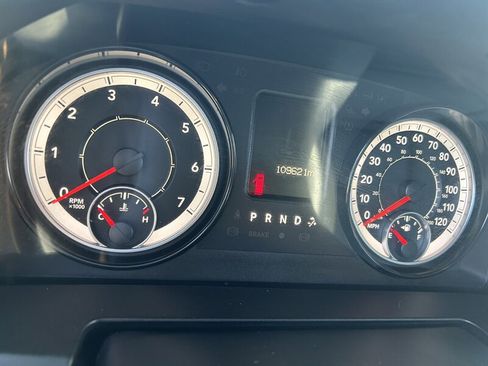 Used 2023 Kia Soul LX image 27