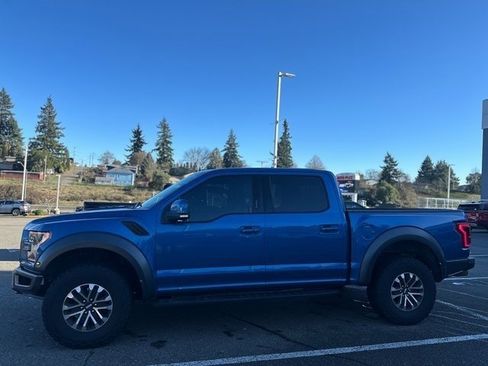 Used 2019 Ford F150 Raptor w/ Equipment Group 802A Luxury image 2