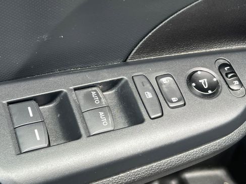 Used 2018 Honda Civic Sport image 13
