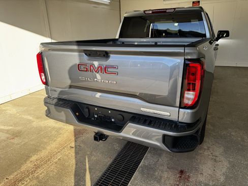 New 2026 GMC Sierra 1500 Elevation image 9