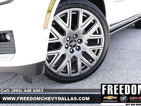 Used 2025 GMC Yukon XL Denali Ultimate AWD/4WD image 50
