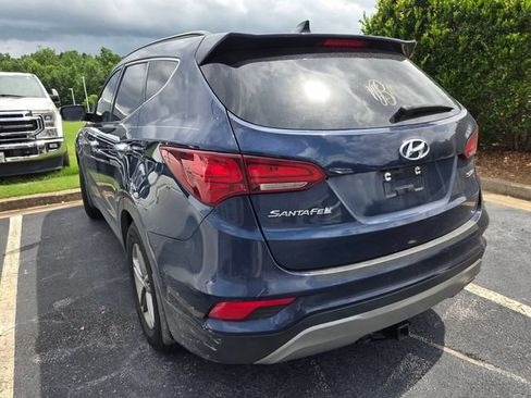 Used 2017 Hyundai Santa Fe Sport FWD image 9