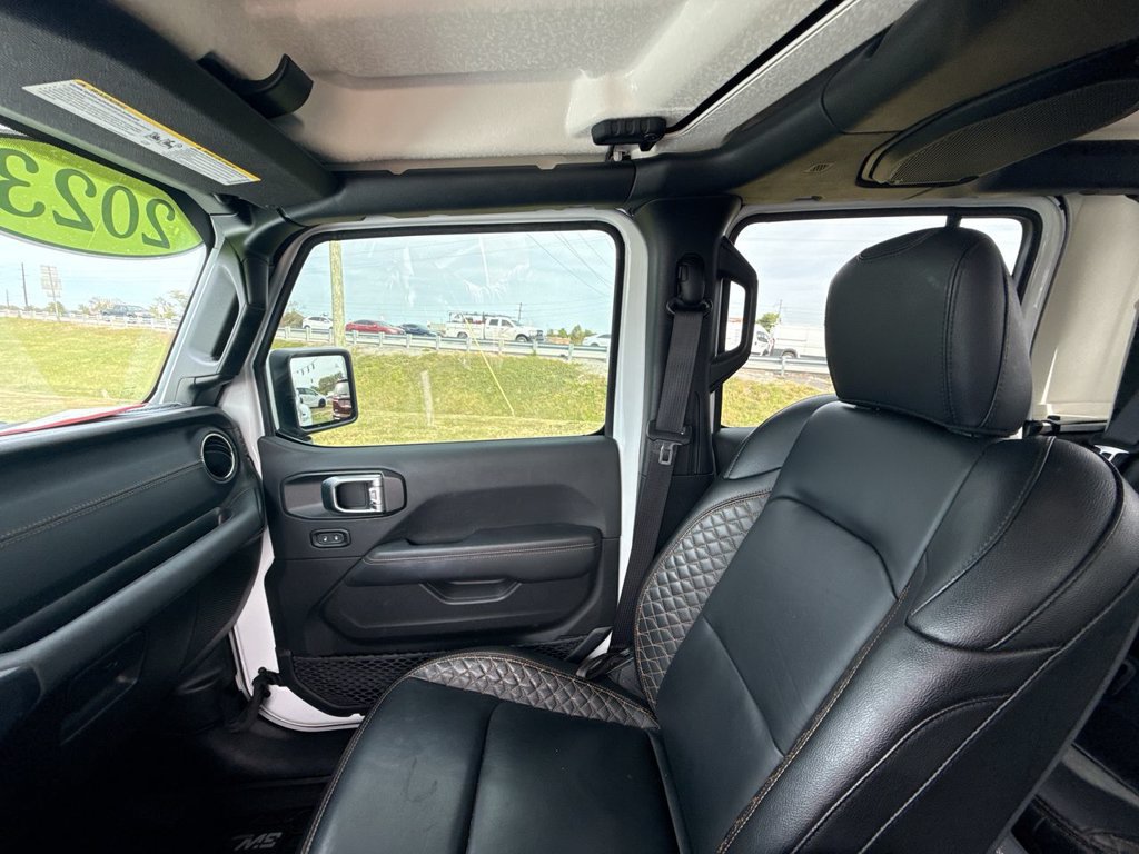 Used 2023 Jeep Gladiator Overland AWD/4WD image 23