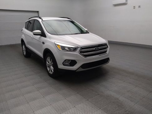 Used 2018 Ford Escape SE image 13