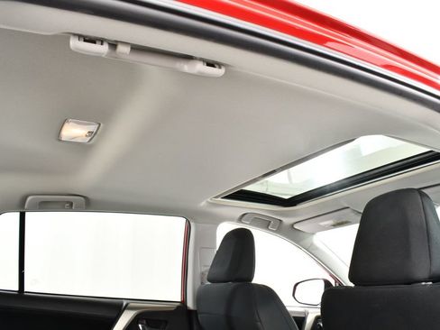 Used 2014 Toyota RAV4 XLE FWD image 18