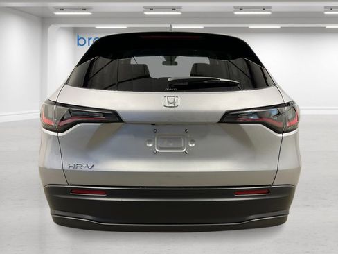New 2026 Honda HR-V LX image 4