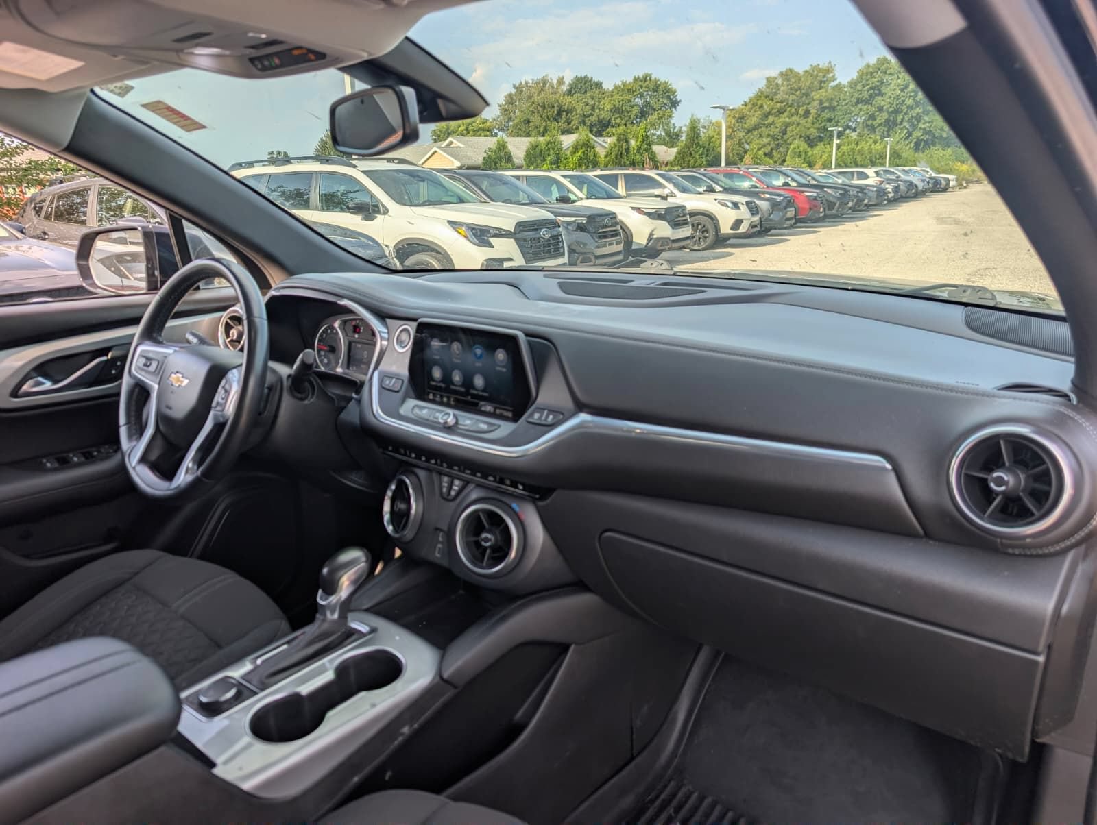 Used 2020 Chevrolet Blazer LT FWD image 31