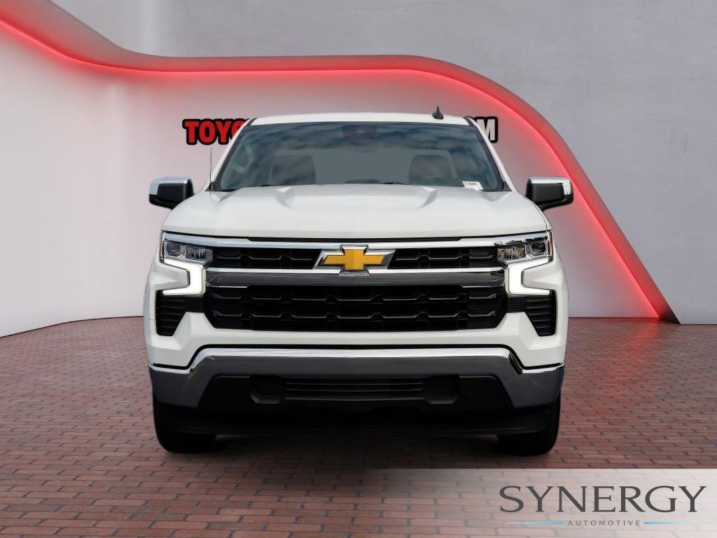 Used 2026 Chevrolet Silverado 1500 LT RWD image 2