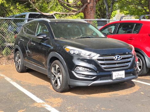 Used 2016 Hyundai Tucson Limited AWD/4WD image 2