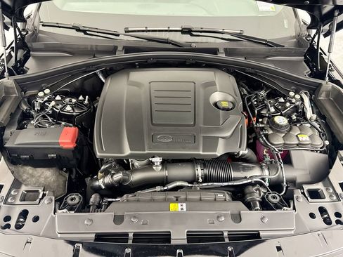 New 2026 Land Rover Range Rover Velar S AWD/4WD image 31
