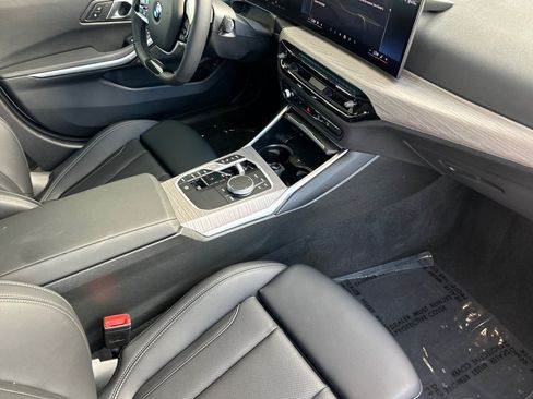 Used 2026 BMW 330i Sedan RWD image 19